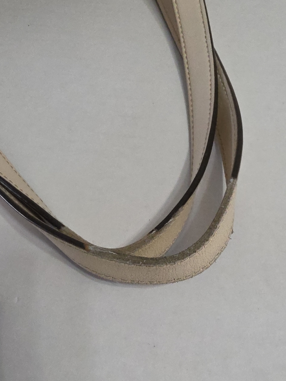 Coach Signature Gallery Tote In Cream & Beige *GUC* - Picture 5 of 13